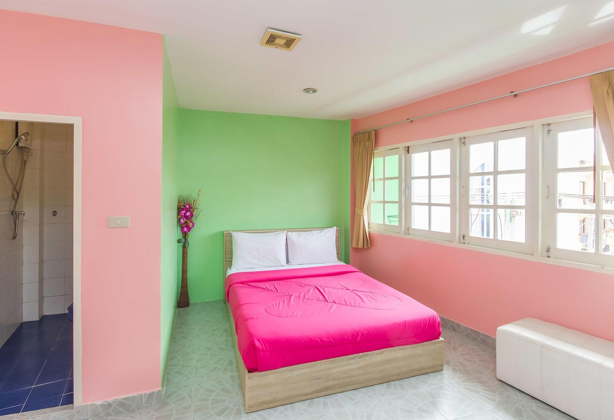 Aree'S House Hotel Hua Hin Bagian luar foto