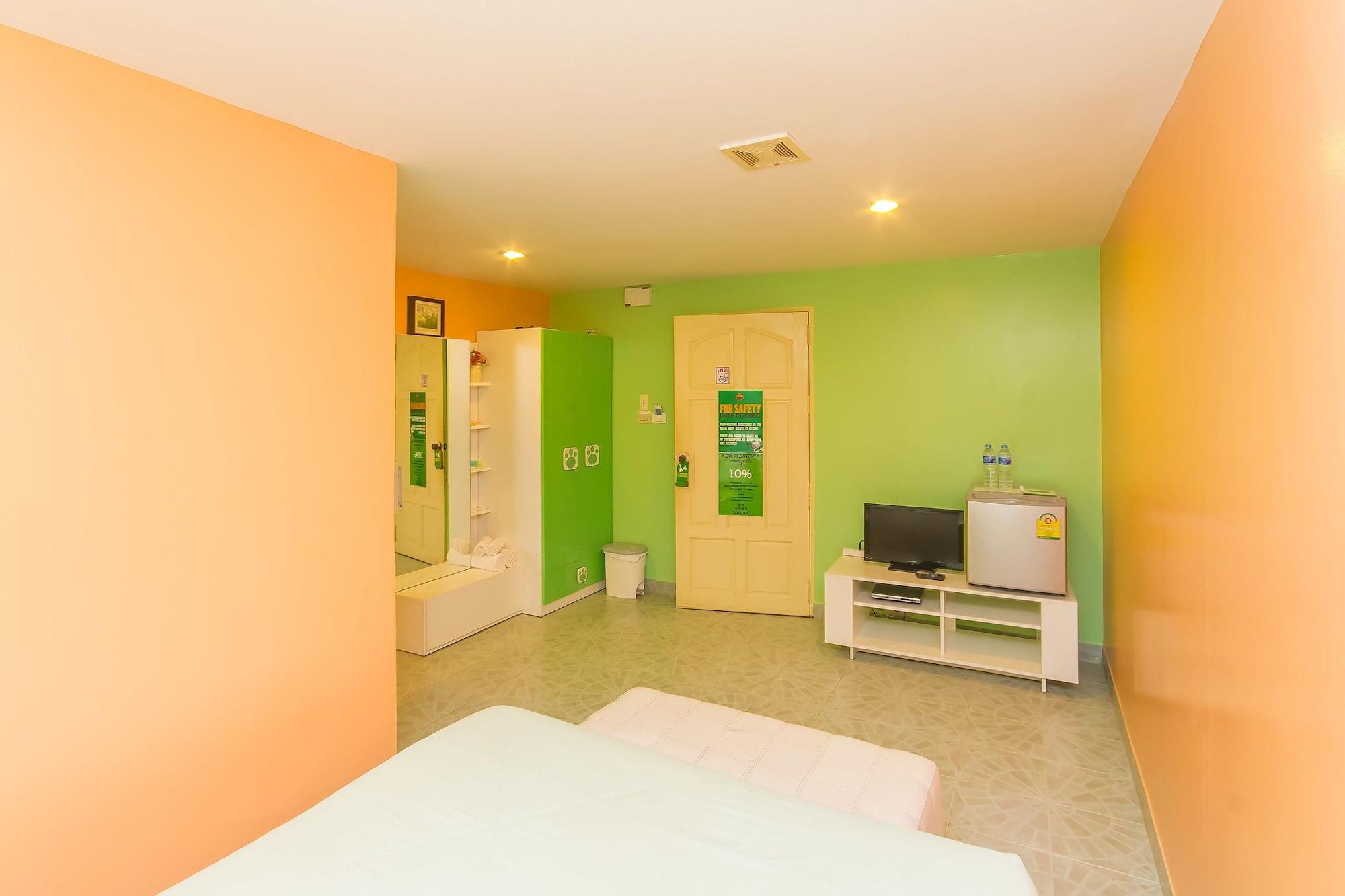 Aree'S House Hotel Hua Hin Bagian luar foto